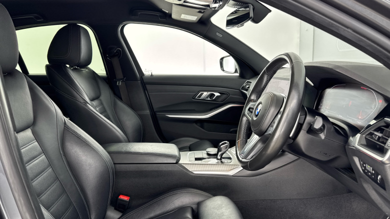 BMW 3 Series 320d M Sport 4dr Step Auto Diesel Saloon